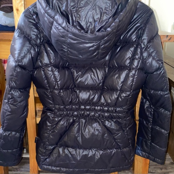 Calvin Klein puffer jacket - Picture 2 of 2